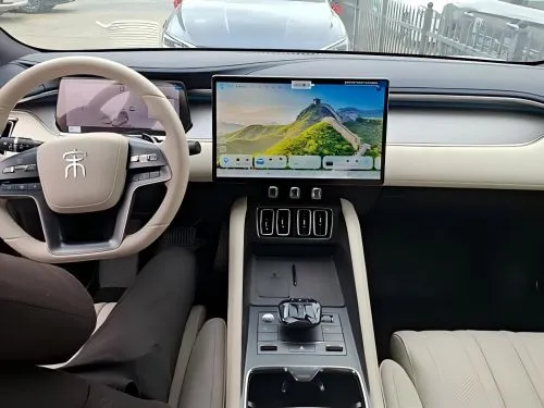 BYD Song LEv 2025 Model 662kmSuperior Intelligent Driving Edition